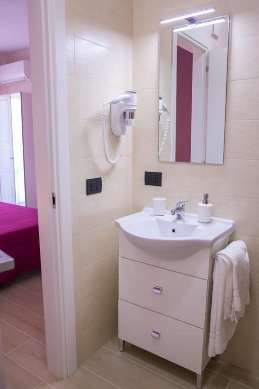 Gleda Rooms In The Square ปอมเปอี ห้อง รูปภาพ
