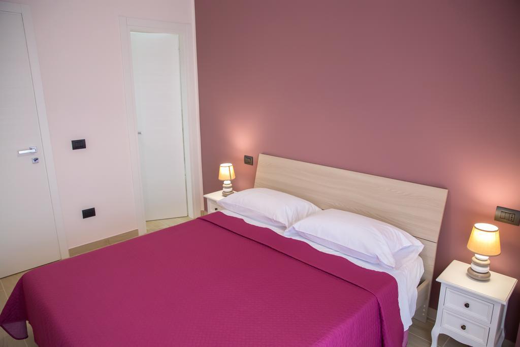 Gleda Rooms In The Square ปอมเปอี ห้อง รูปภาพ